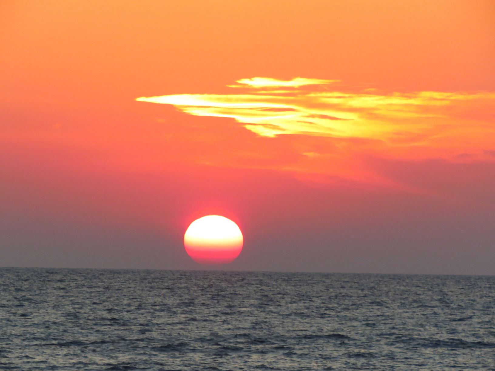happy-life-Cyprus-sunsets