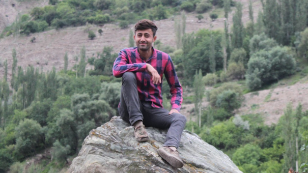 pays-it-forward-nwaz-khan-inspiring-story