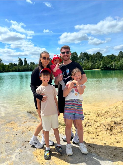 Correy Davidson with his family